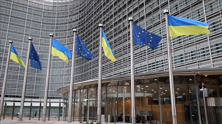 EU starts screening process for Ukraine before accession talks