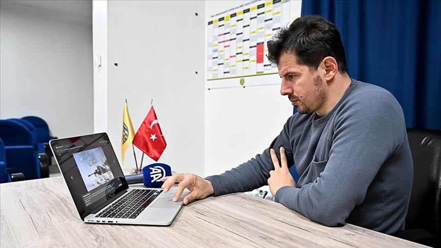 Emre Belözoğlu, AA'nın "Yılın Kareleri" oylamasına katıldı