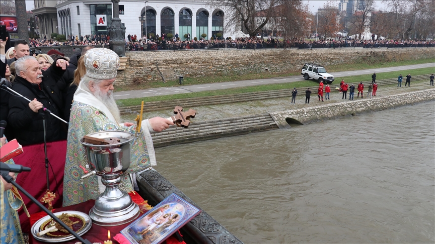 Во Скопје одбележан христијанскиот празник Водици