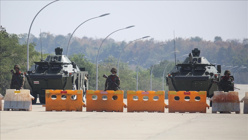 Ethnic fighting forces 276 Myanmar soldiers to enter India
