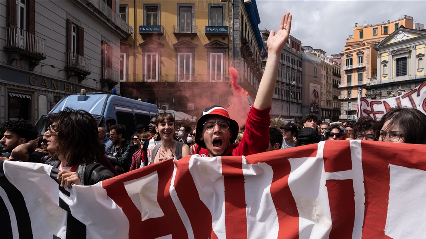Italy's top court rules fascist salute punishable only under 'apology' law