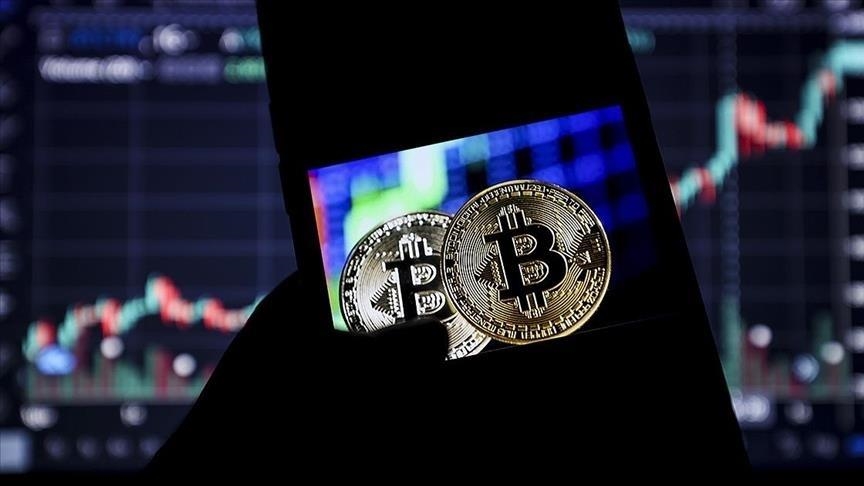 Bitcoin dives 4% Friday, week after ETF approval