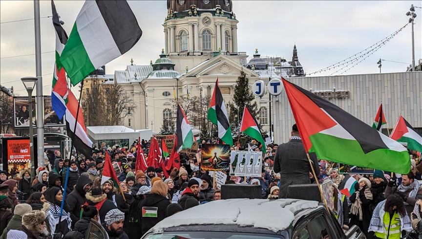 Hundreds in Sweden demand end to Israel's attacks on Gaza