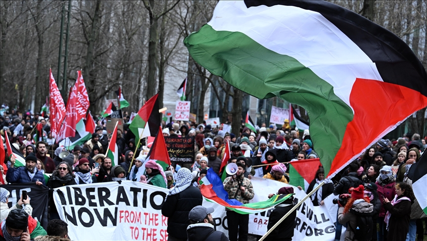 Thousands of people rally in Brussels in support of Palestine