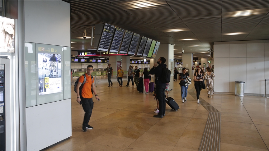 Spain’s refugee commission slams ‘inhumane’ conditions for asylum seekers at Madrid airport