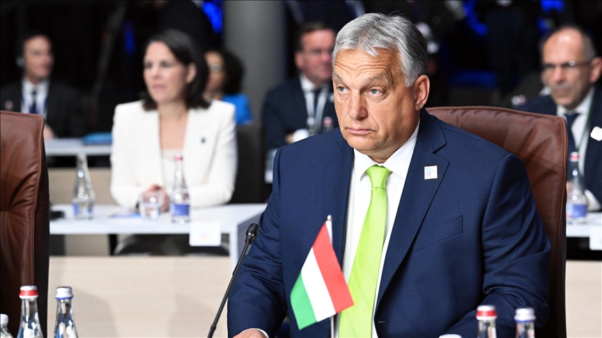 Hungary invites Sweden to negotiate on NATO bid