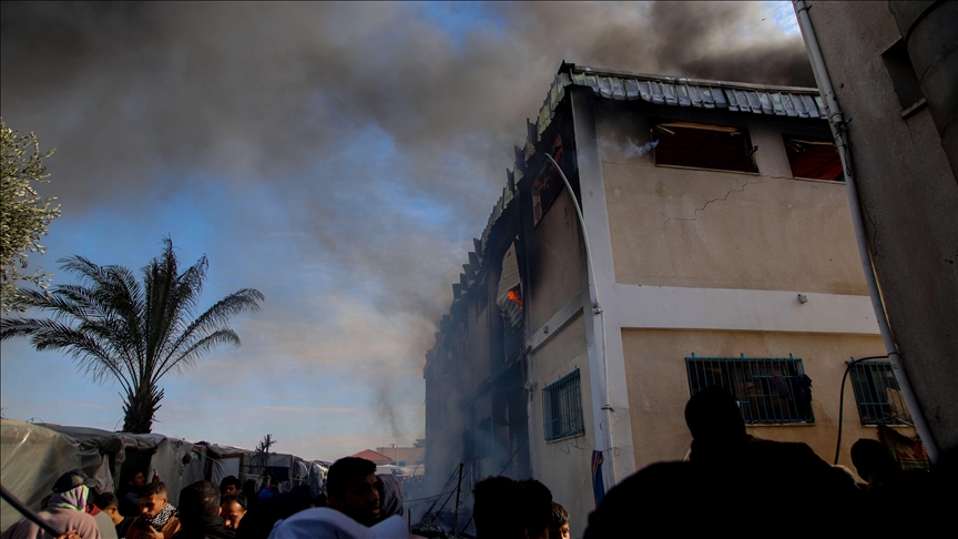 9 killed, dozens injured in Israeli shelling of UN-run center in Gaza’s Khan Younis