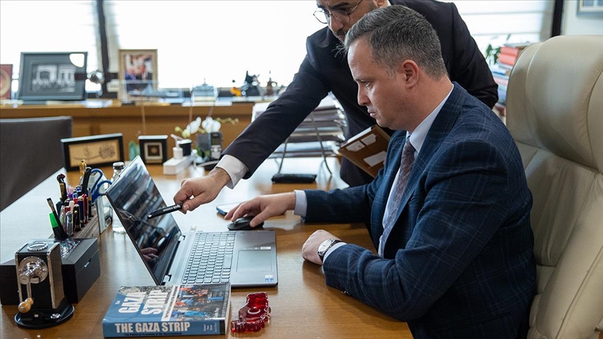 TİKA Başkanı Kayalar'ın, AA'nın "Yılın Kareleri 2023" oylamasında "Gazze: Kanıt" kategorisinde favorisi "Toz duman" oldu