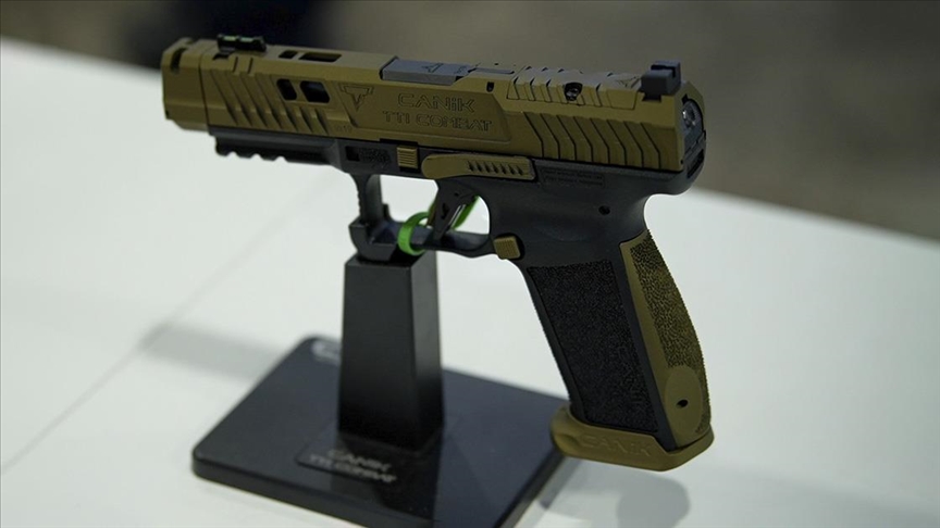 Turkish gunmaker aims to produce pistols for US security forces