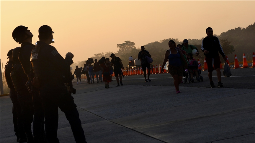 Migrant caravan disbanded in southern Mexico