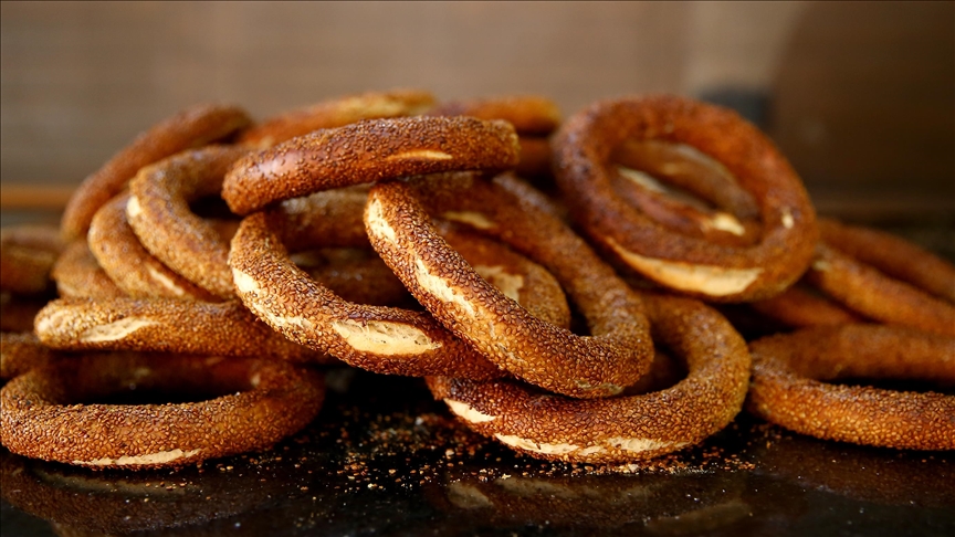 Ankara'da simit 10 liradan satılmaya devam edecek