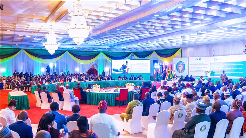 "إيكواس" تنتقد انسحاب مالي وبوركينا فاسو والنيجر