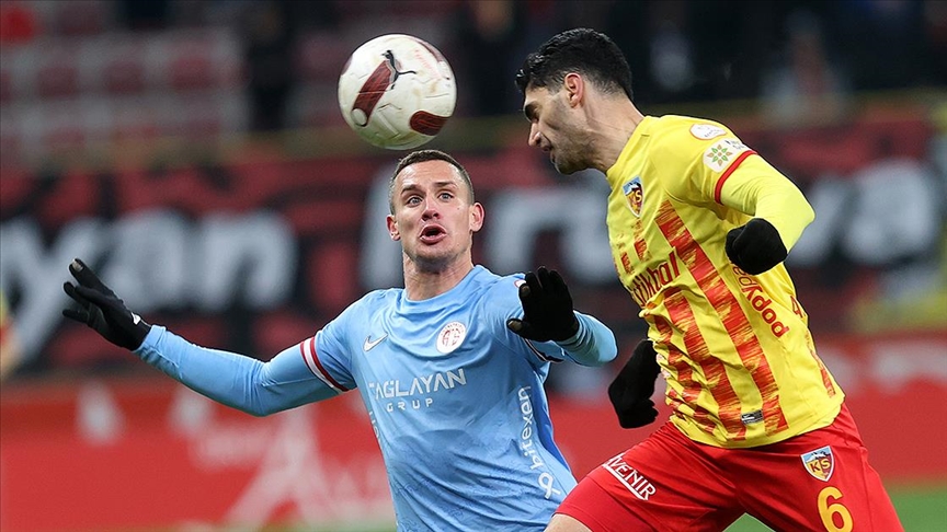 Kayserispor ile Antalyaspor haftayı 1'er puanla kapattı