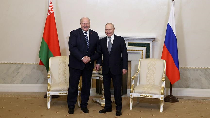 Лукашенко: Украина в перспективе вернется к сотрудничеству с РФ и Беларусью