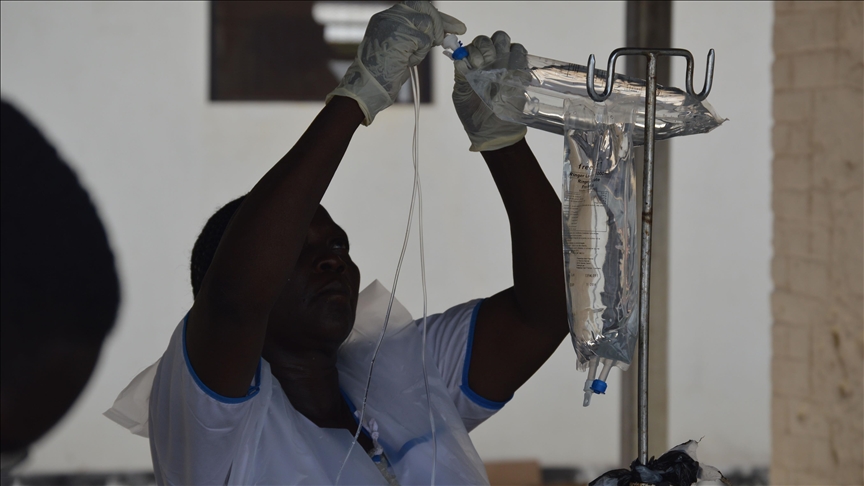 Zimbabwe begins oral cholera vaccination