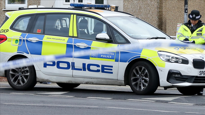 Man armed with crossbow shot dead by police in London