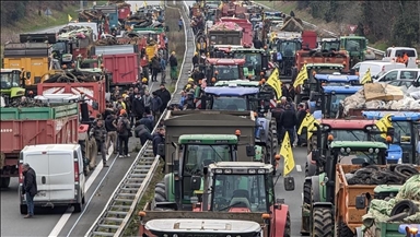 Grogne des agriculteurs : Bruxelles propose des "mesures de sauvegarde" pour limiter les importations ukrainiennes 
