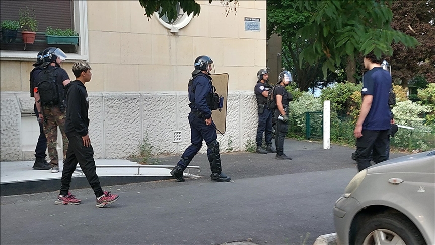 France : Les « travaux d’intérêts éducatif » font craindre un ciblage des jeunes des quartiers populaires