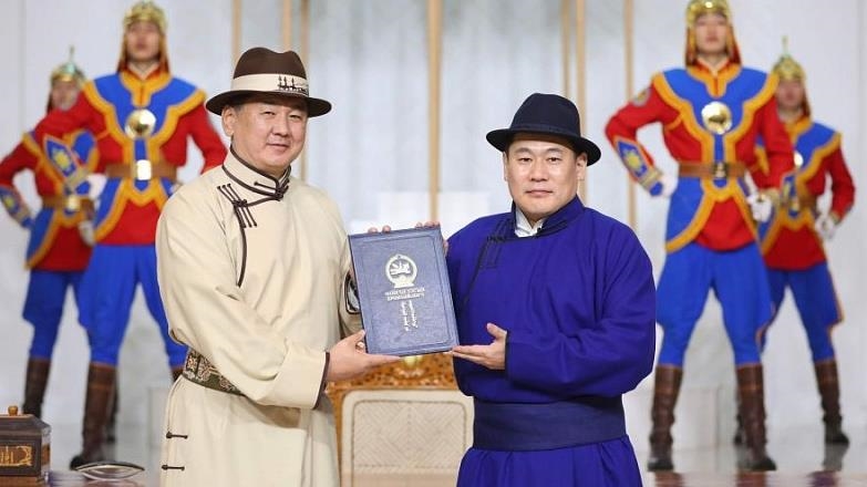 Президент Монголии издал указ о продвижении музыкального инструмента морин хуур