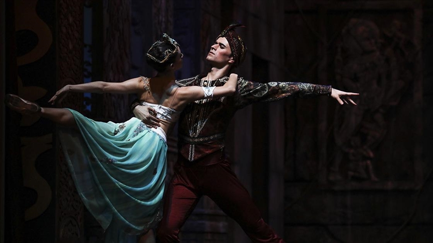 Hüzünlü aşk öyküsü "La Bayadere" balesi 20 yıl sonra Ankara'da