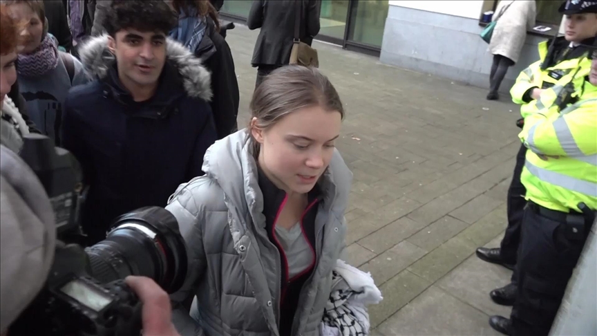 İklim aktivisti Greta Thunberg, Londra'da görülen "kamu düzenini bozma" davasında beraat etti