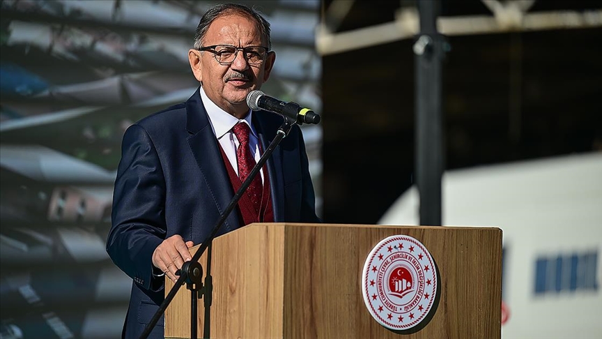 Bakan Özhaseki: 75 bin vatandaşımıza oturabilecekleri güvenli konutları teslim etmeye başlıyoruz