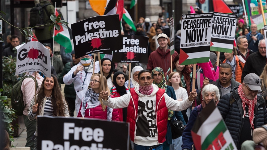 Thousands rally in London to call for immediate cease-fire in Gaza