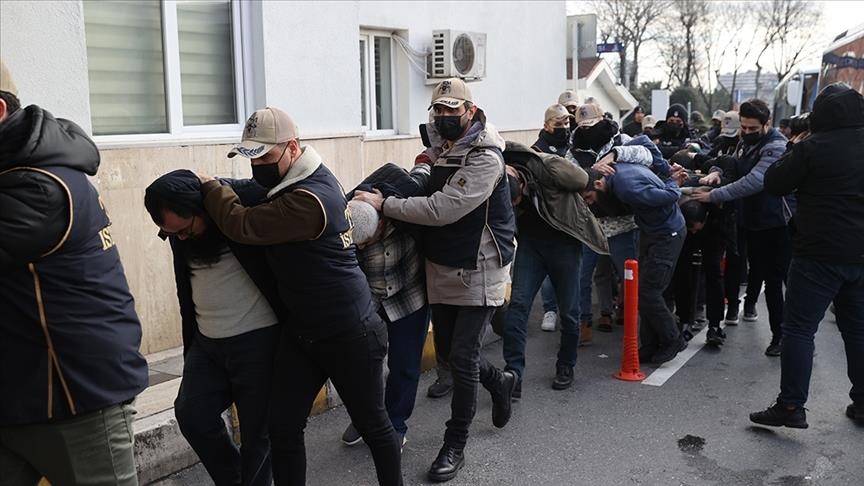 В Турции задержали 17 подозреваемых в причастности к нападению на церковь Санта-Мария