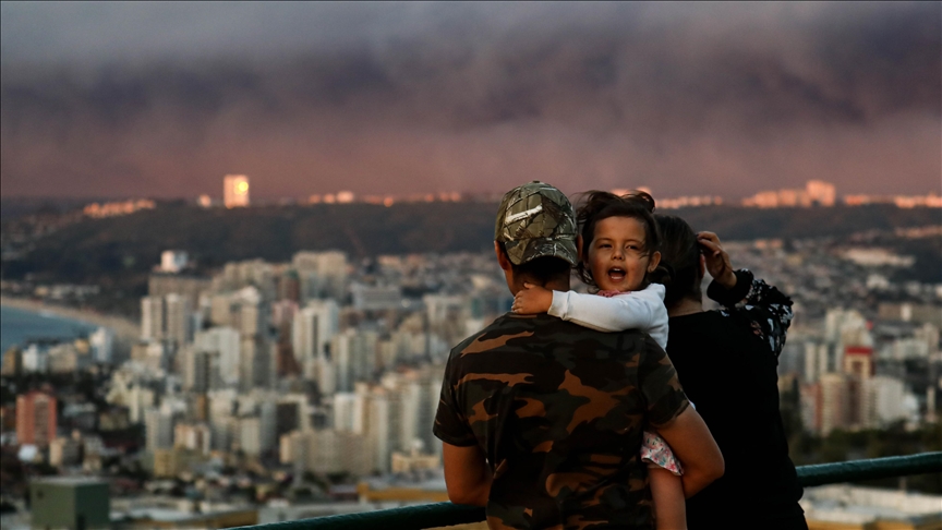 10 people die in forest fires in Chile