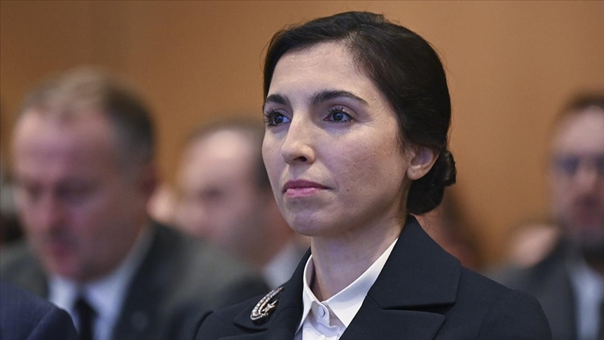 رئيسة المركزي التركي تطلب إعفاءها من مهامها