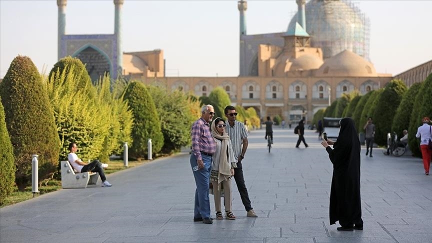 Iran offers visa-free entry for tourists from 28 countries
