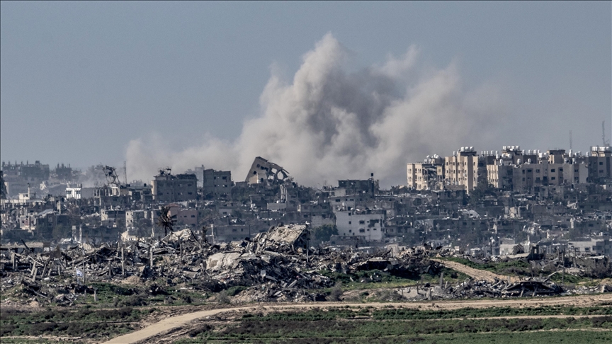 At least 18 people killed in Israeli attacks on Gaza