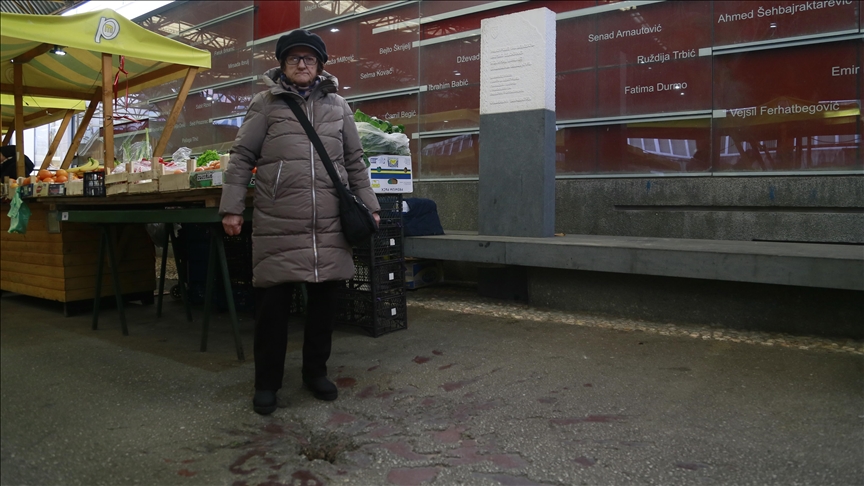 Tri decenije od prvog masakra na Markalama: Bol i slike užasa ne blijede, sve je teže i teže
