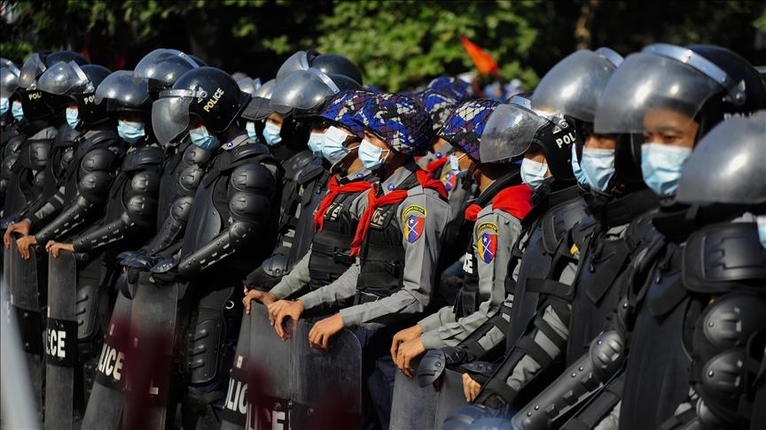 68 Myanmar border police take refuge in Bangladesh as fighting between junta, rebels intensifies