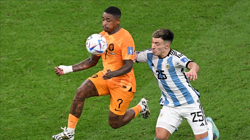 Manchester United's Lisandro Martinez out for at least 8 weeks