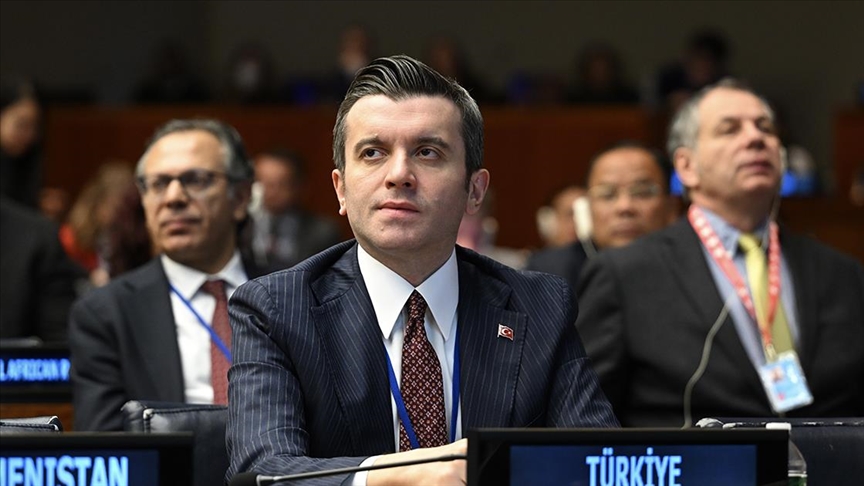 Aile ve Sosyal Hizmetler Bakan Yardımcısı Kıran, İsrail'in Gazze saldırılarına kayıtsız kalınmaması gerektiğini söyledi