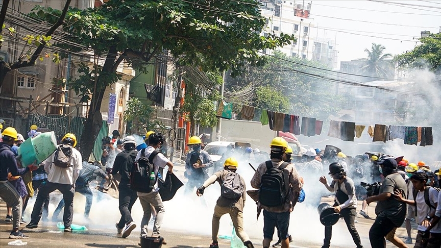 Bangladeş Dışişleri Bakanı Mahmud: "Myanmar'daki şiddetin yükünü artık kaldıramayız"