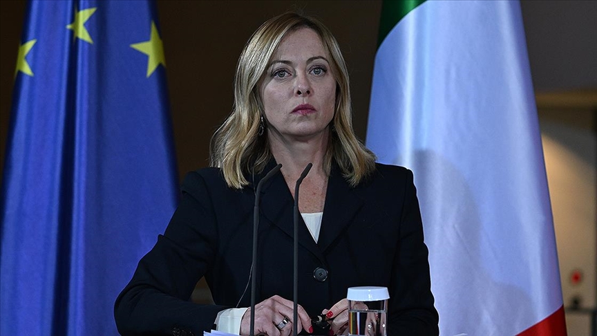 İtalya Başbakanı, çiftçilerin protestolarından çok önce tarım sektörünü savunduğunu söyledi