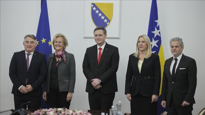 Eichhorst sa članovima Predsjedništva BiH: Iskoristiti povoljan trenutak za dobijanje početka pregovora o pristupanju EU