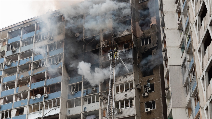 At least 5 killed in Russian missile strikes targeting Ukrainian cities, including Kyiv