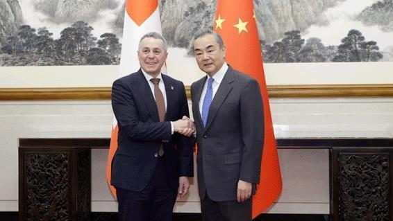 Chinese, Swiss foreign ministers discuss ‘paths to peace in Ukraine’