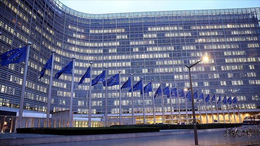 AB, üyelerinden "Rusya'ya yasak ürün sevkiyatını önlemelerini" talep etti