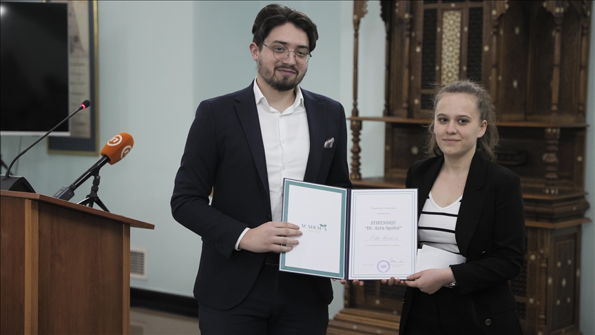 BiH: Dodijeljene stipendije “Dr. Azra Spahić“ i “Dr. Alma Suljić“