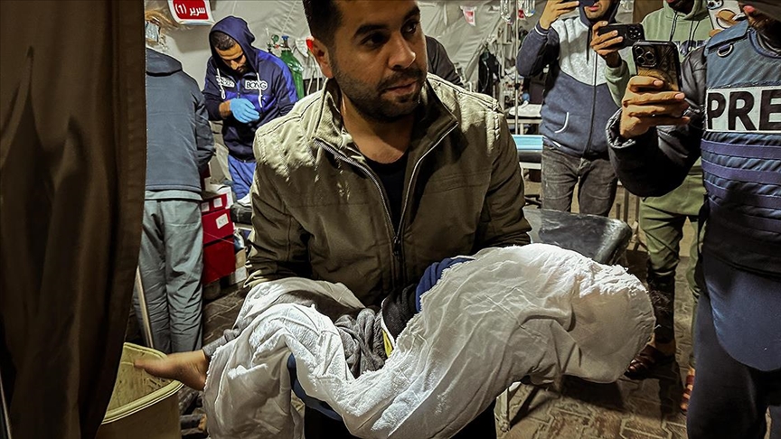 İsrail'in 125 gündür sürdürdüğü saldırılarda Gazze'de can kaybı 27 bin 840'a çıktı