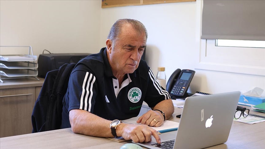 Panathinaikos Teknik Direktörü Fatih Terim'in oyu "Taraftarın gözbebeği"ne