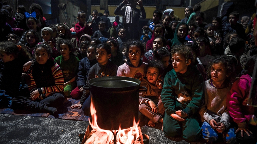 Almeno 17.000 bambini vivono senza uno o entrambi i genitori a Gaza