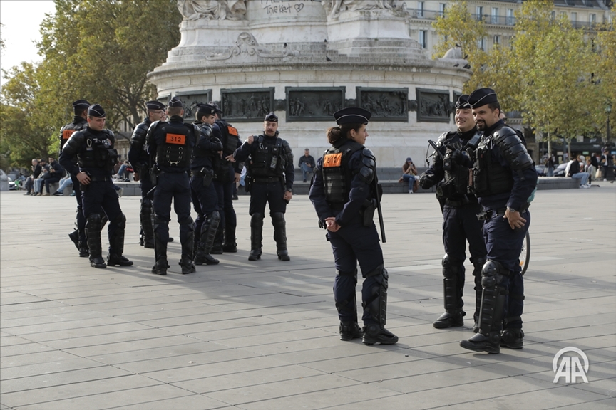France : agression d'une policière devant le ministère de l'Intérieur