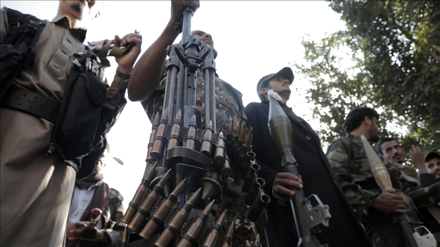 Houthi group says 17 of its fighters killed in US-UK airstrike on Yemen