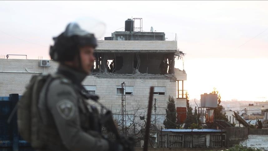 Israeli soldiers steal over $54 million from Gaza bank: Report