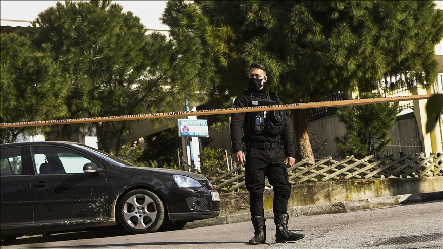 Shooting near Greek capital leaves 4 dead